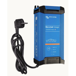 Victron Energy IP22 Blue Smart Charger | Bass, Carp & Camping
