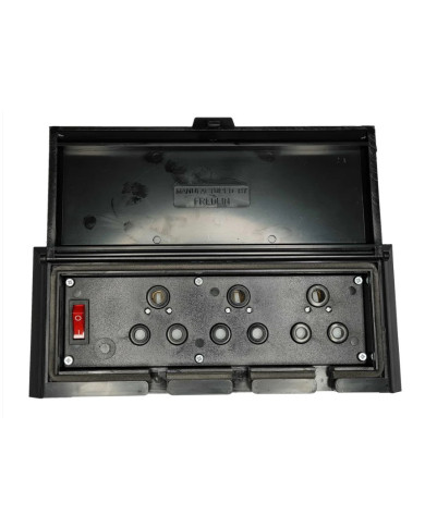 Adaptor Caravan Multi plug 220V | Bass, Carp & Camping