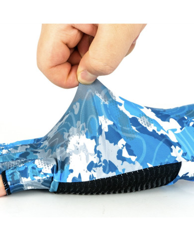 Blue Rorschach Sun Protection Gloves | Bass, Carp & Camping